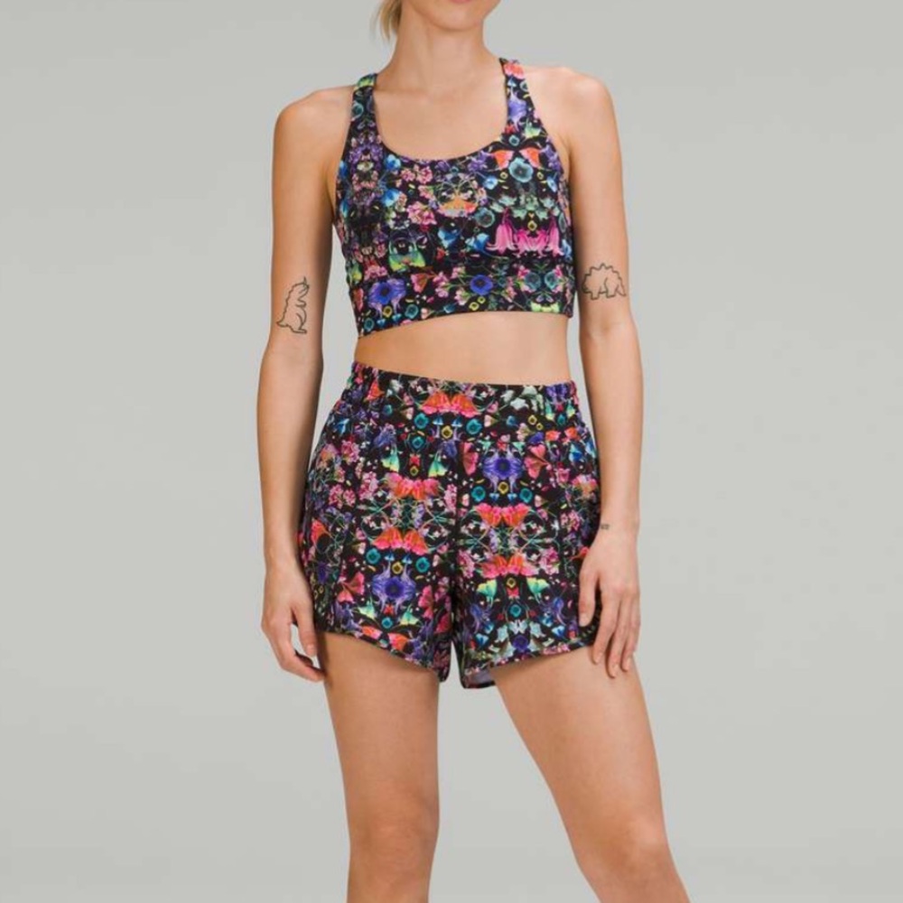 $68 Lululemon Hotty Hot High-Rise Lined Short 4" Flowerscope Black Multi / Black
